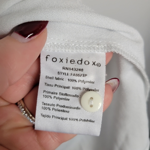 NWOT 8 Foxiedot White Tie Front Neckline Blouse - Picture 5 of 6